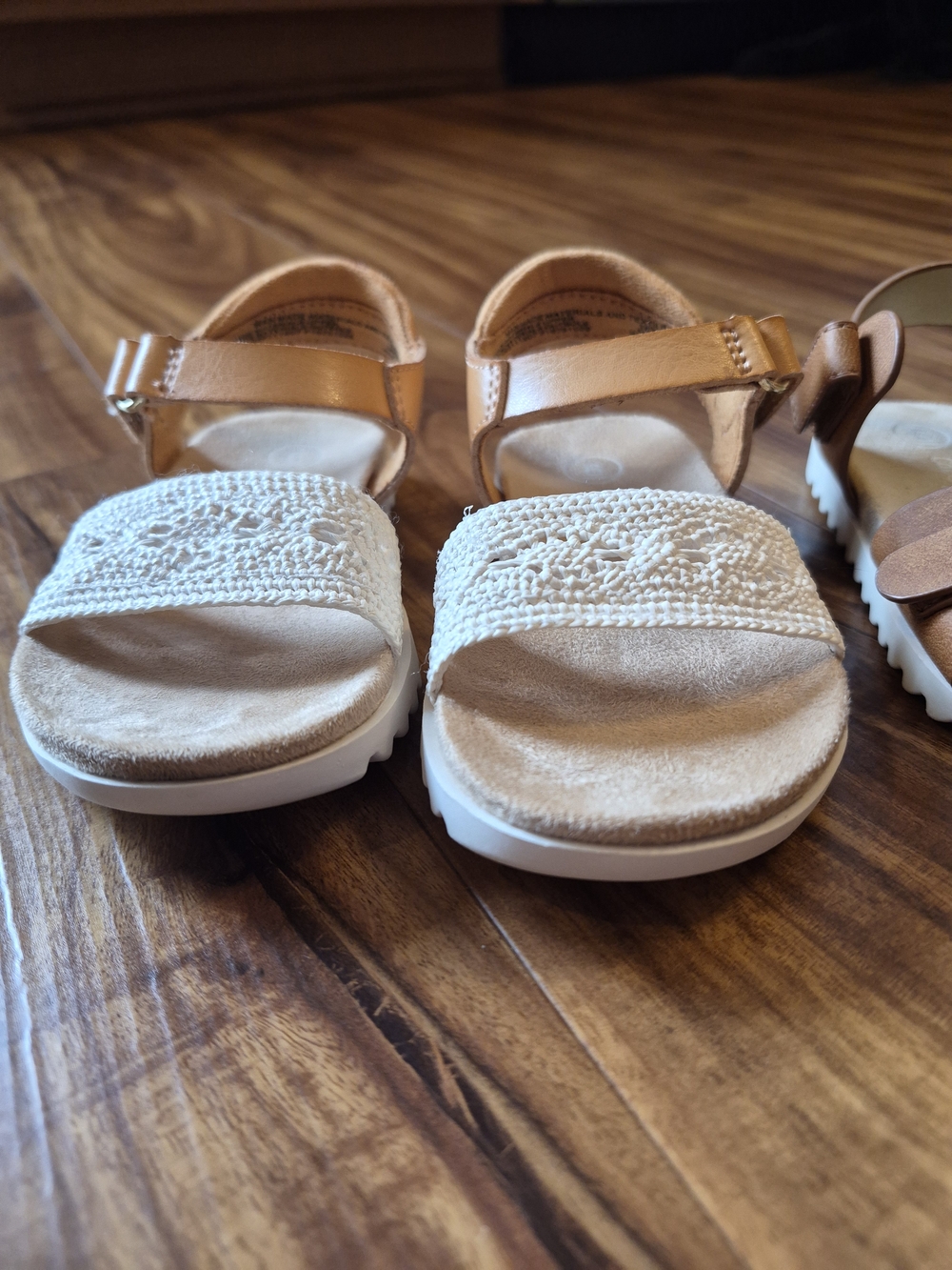 Cat & Jack Toddler Sandals- 6C - Picture 6 of 8